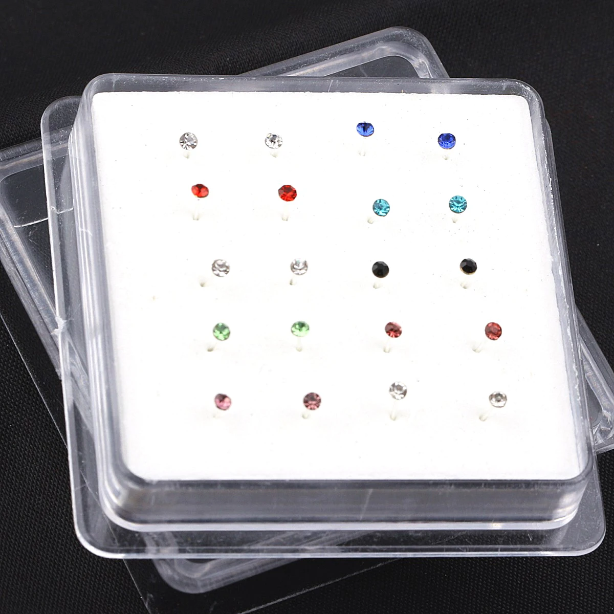 20ps 925 Sterling Silver Four Claw Crystal Nose Studs Simple Fashion Round Crystal Nail & Silver Nose Nose Rings Color Crystal