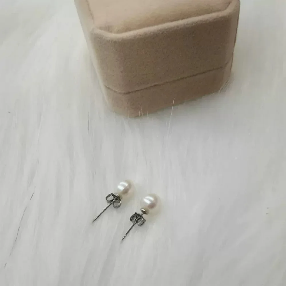 

Классические серьги из натурального японского белого жемчуга AAA9-10мм (10-11мм) с серебром 925 пробы