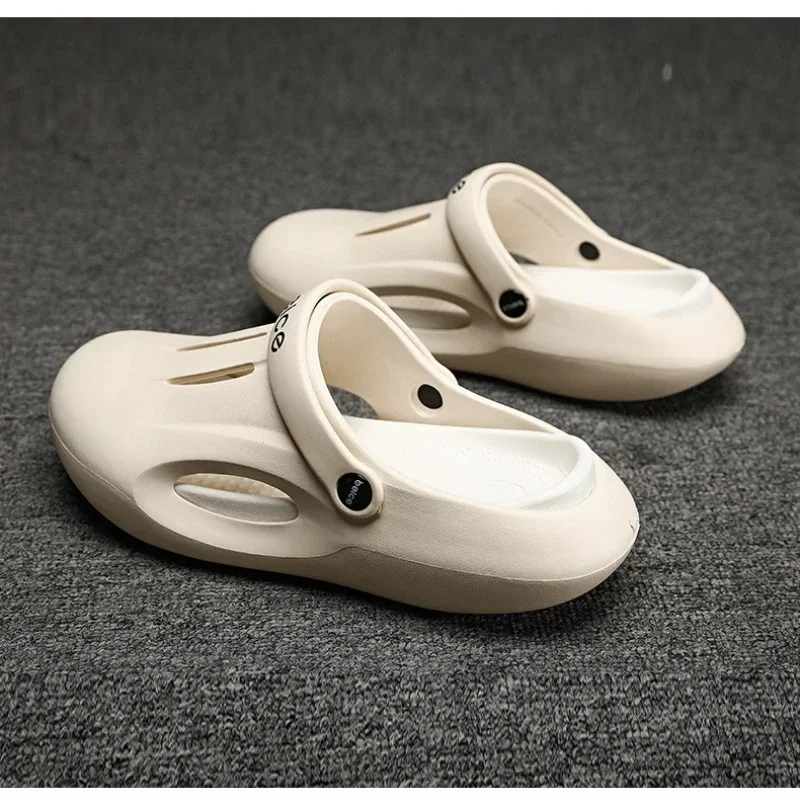 

Sports Beach Shoe Leisure Beach Sandals and Slippers Men's Soft Soles Anti Slip and Wear-Resistant