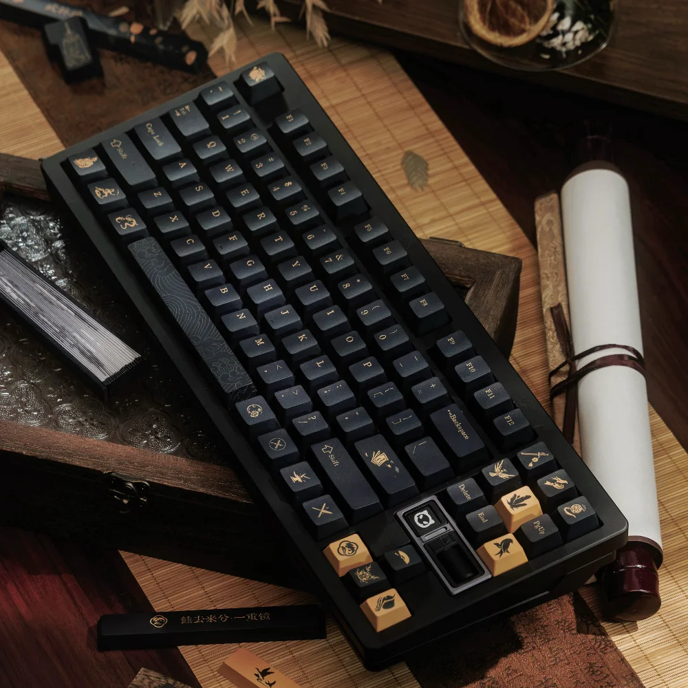 142 مفتاحًا على الطراز الصيني أغطية مفاتيح ذهبية سوداء الكرز الشخصي صبغ التسامي PBT Keycap للوحة المفاتيح الميكانيكية MX 61 75 87 98 104