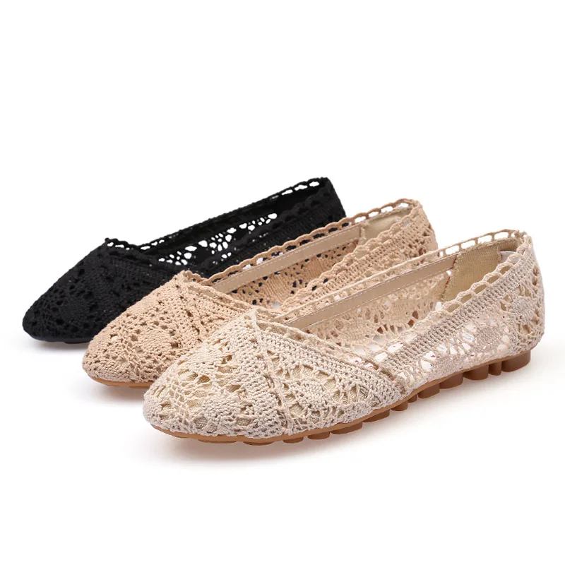 Fashion net shoes women's flat sandals Flat bottom plus size woman's shoe Breathable lace cloth shoes girl