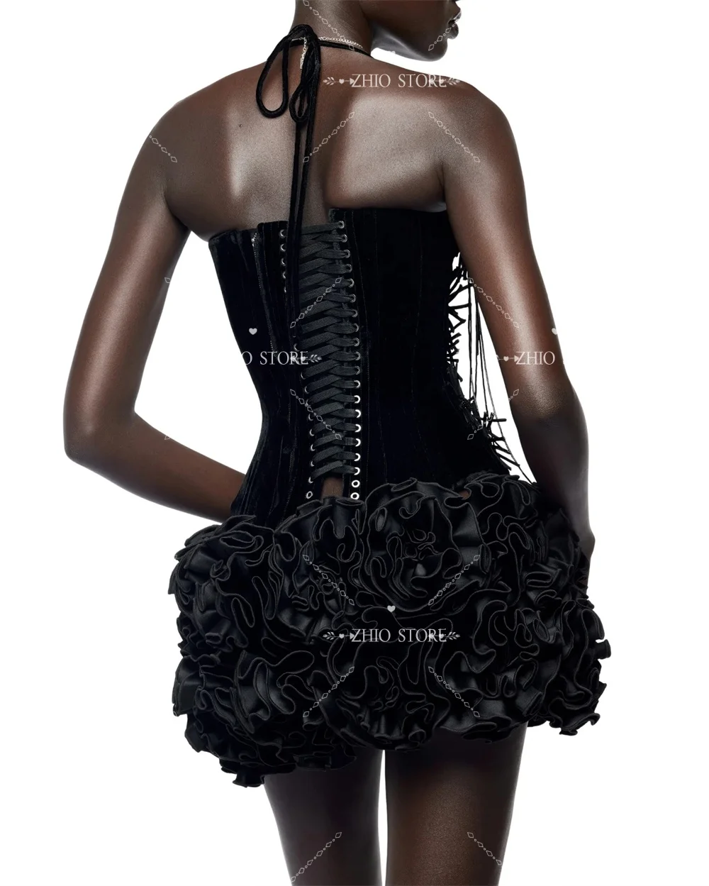 ZHIO Sexy Halter Backless Allacciatura Fiore Nero Mini Due Pezzi Gonna Fasciatura Set 2026 Celebrity Designer Moda Donna Set Personalizzato