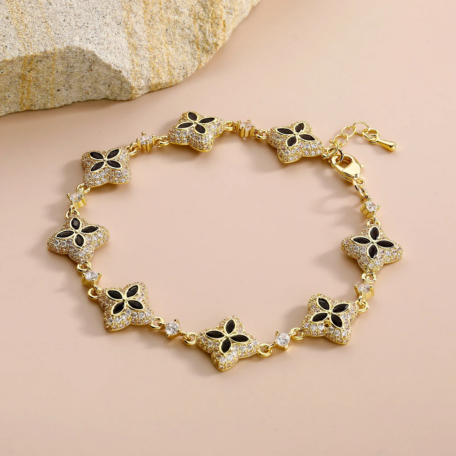 JINAO Hip-Hop Iced Out Grün-Schwarzes Glücksstern-Blatt 8 Blumen Luxuriöses Mode-Tennisarmband-Set Schmuck Geschenk für Männer – Detail 9