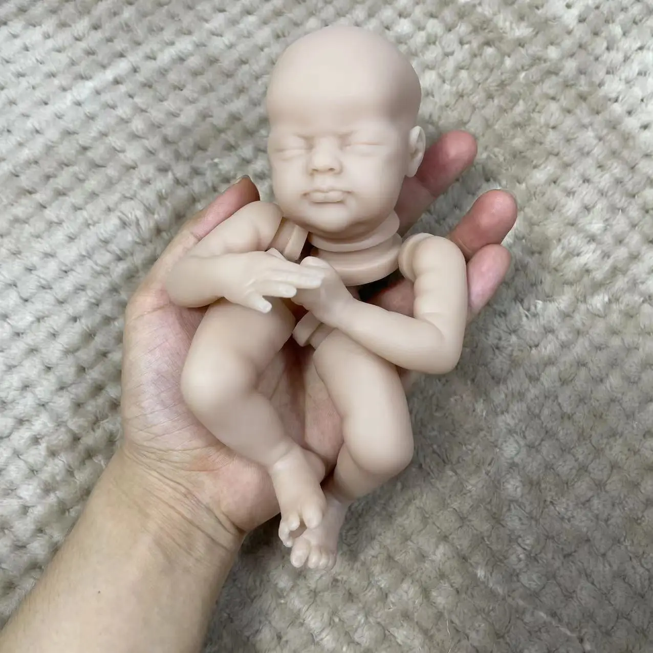 Mini Reborn Kit 9 Inches Reborn Baby Vinyl Doll Kit Wee Mouse Unpainted Unassembled Doll Parts DIY Blank Reborn Doll Kit