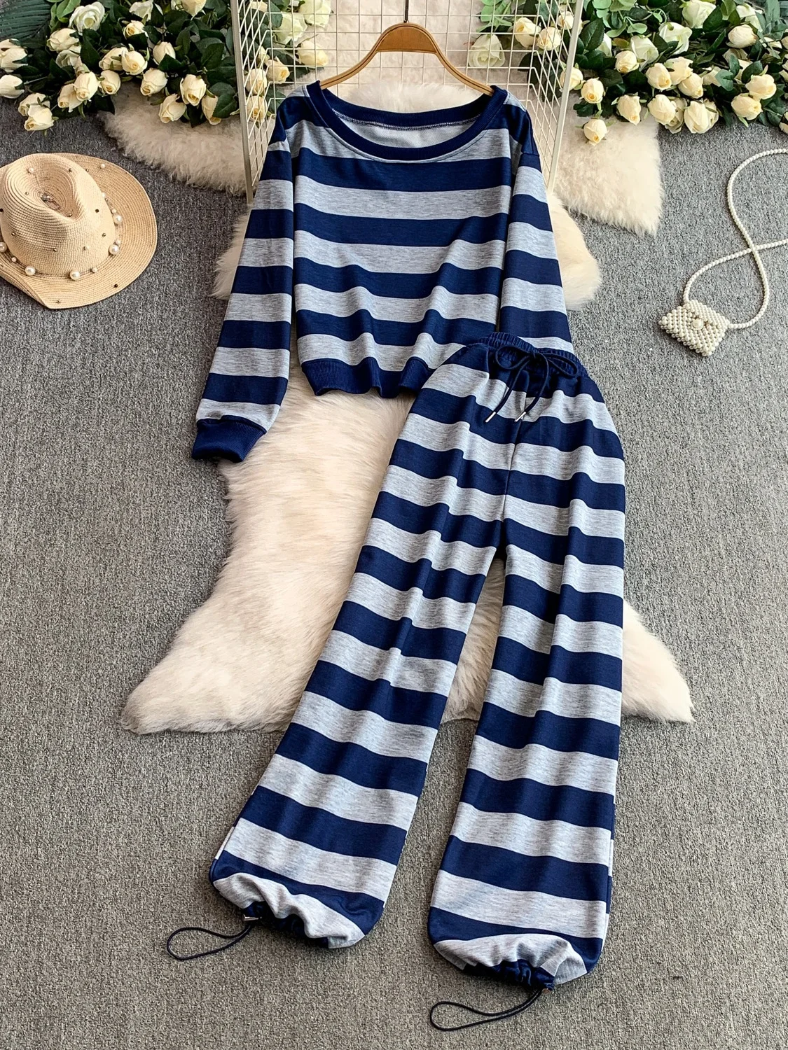 Casual listra padrão cintura alta calças de ajuste fino e longo sve redondo ne topo feminino faion conjunto de duas peças outono wear