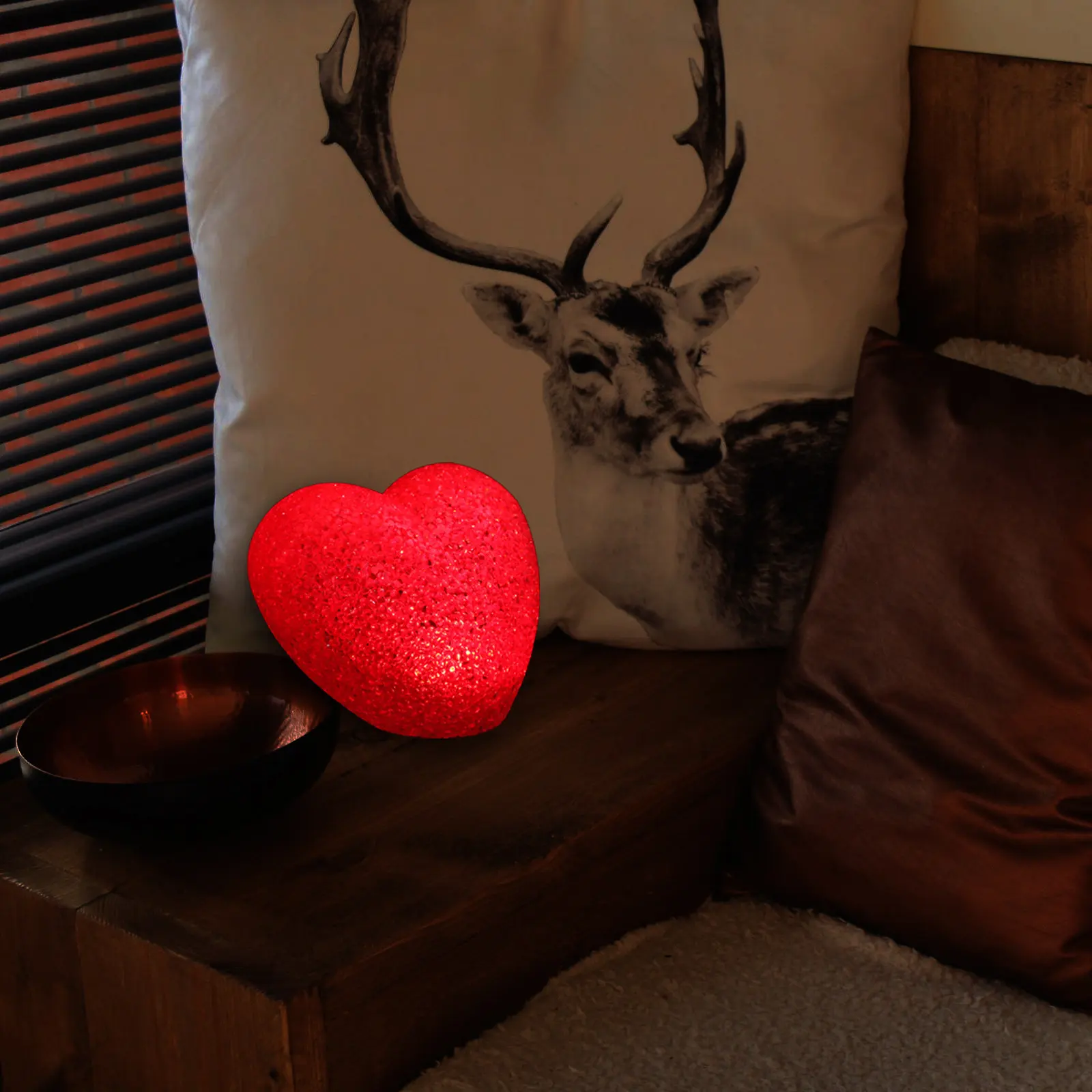 

1 шт. Креативная светодиодная ночная лампа в форме сердца, декоративная настольная лампа для дома, светящаяся романтическая атмосферная лампа для рабочего стола