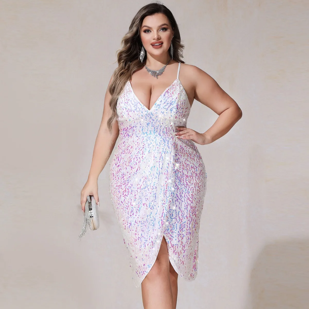 Plus Size Women Sequins Dresses Sexy Sleeveless Halter Party Dresses Female Fashion Temperament Elegant Waisted Evening Gowns