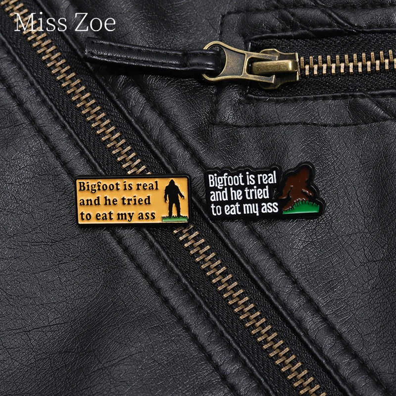 Walking Wild Man Warning Signs Enamel Pin Bigfoot Is Real He Tried To Eat My Ass Ape Protected By Bigfoot Brooch Badge Jewelry