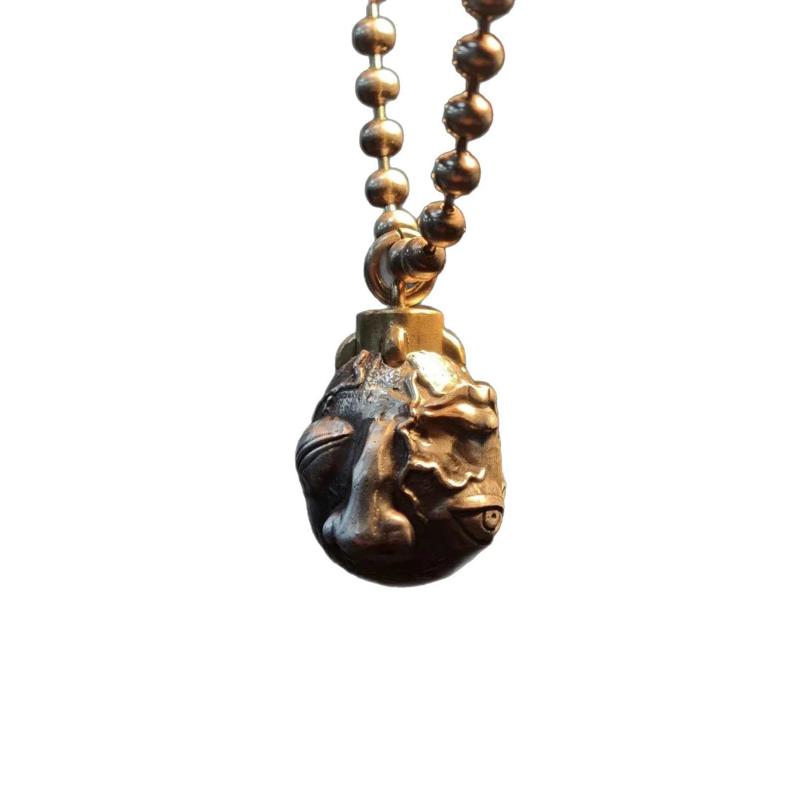 Jianfeng Legend Overlord's Egg Pendant Necklace Anime Cartoon Peripheral Personalized Pendant Domineering Sweatshirt Chain