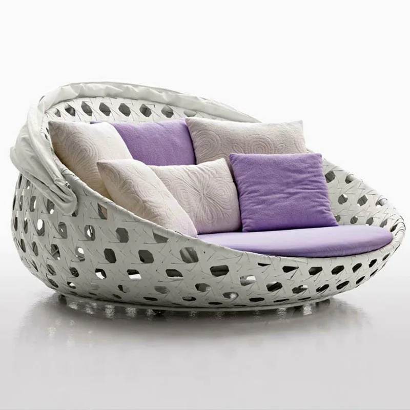 

Outdoor rattan bed, outdoor open-air courtyard with large round bed, swimming pool , beach imitation rattan sofa
