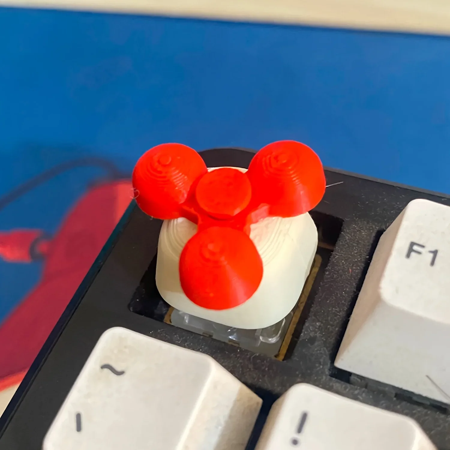 3D Printed Fidget Spinner Keycap - Stress Relief Rotating Piece for Mechanical Keyboard
