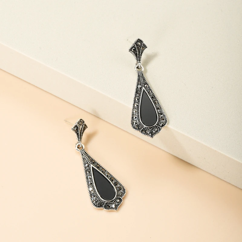 Free Shipping Vintage Teardrop White Natural Stone Earrings Girls Jewelry Gun Black Inlaid Zirconia