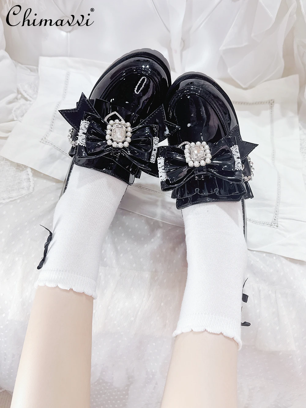 

Original Japanese Mine Series Shallow Mouth Shoes Heavy Diamond Bow Sweet Cool Girl Slip-On Loafers JK Student Mid Heel Pumps