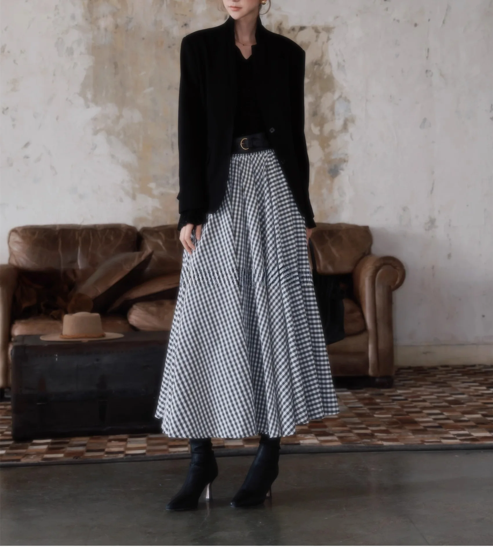 

Elegant High Waist A- Line Skirt Spring Autumn Plaid Vintage Black and White Checkered Classic A-Line Flared Midi Skirt Women