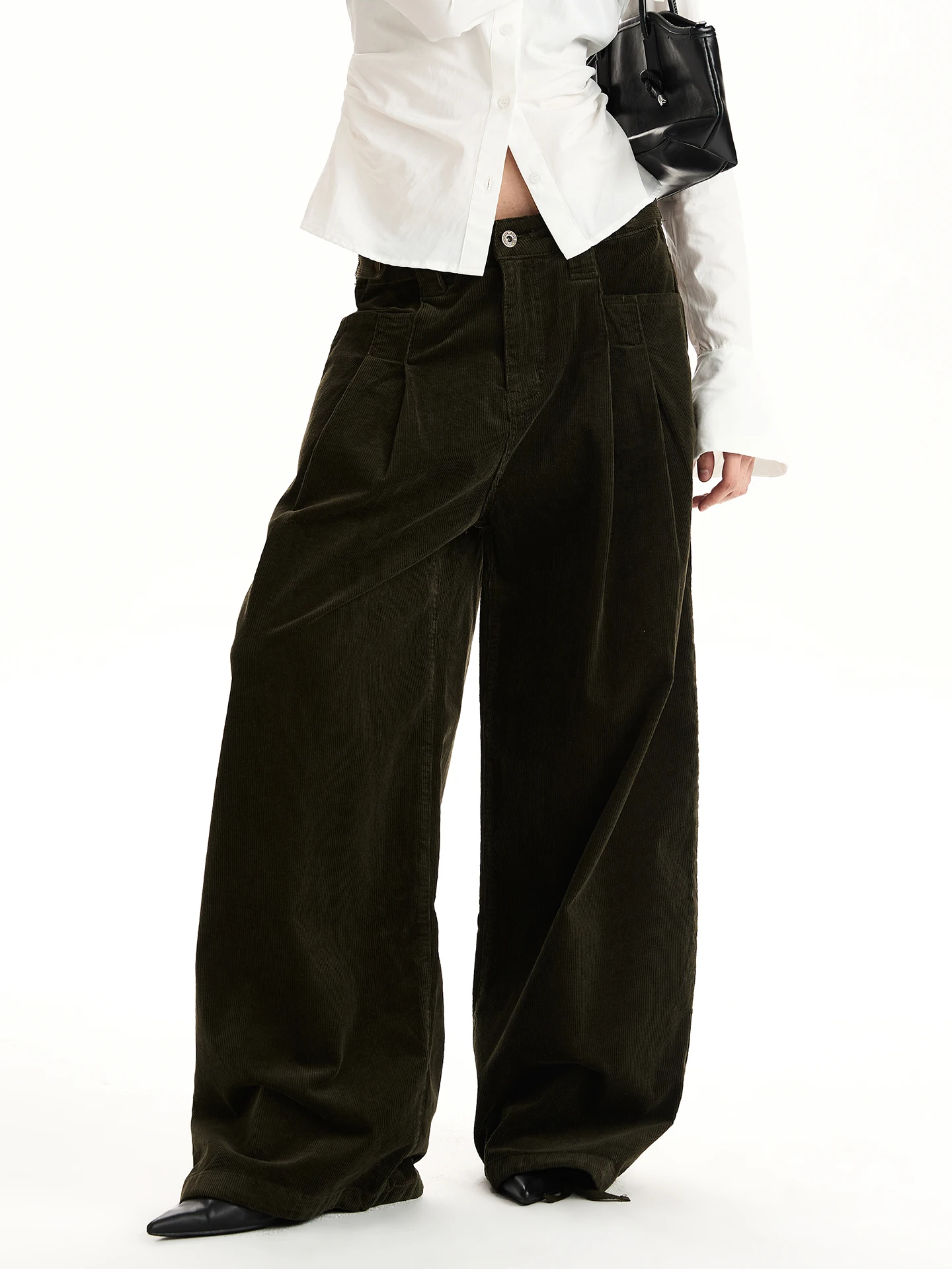 

VATTY American Retro Corduroy Pleated Wide Leg Casual Pants Women's Old Money Style High Sensation Loose Long Trousers