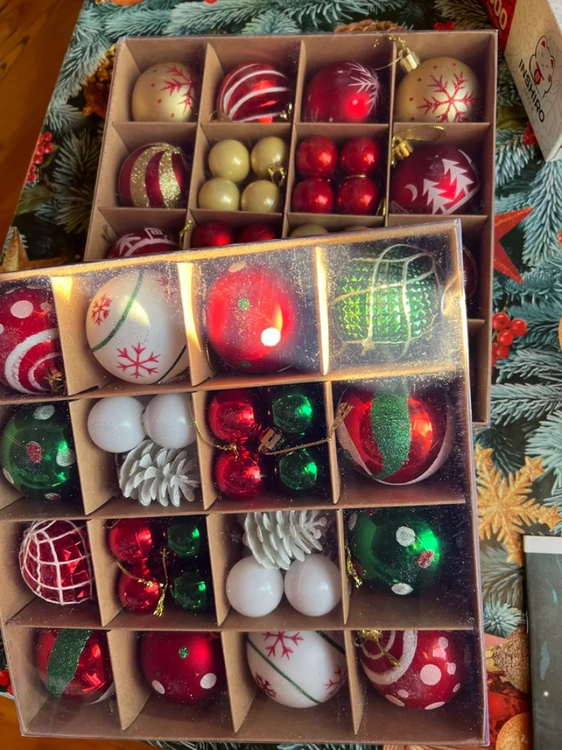 For 9 Pack 8cm Assorted Painted Christmas Balls, Multi-tone Glossy Xmas Tree Ornament Pendants, Indoor DIY Christmas Tree