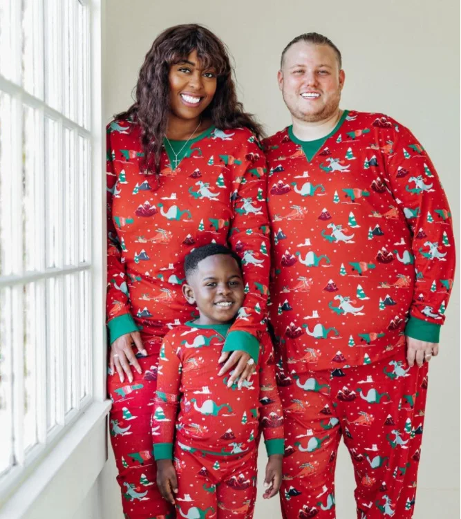 2024 new Christmas print family long-sleeved pajamas set home wear in stock