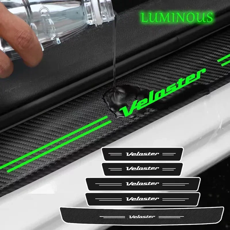 

Светящиеся наклейки на пороги автомобиля для Hyundai Venue Badge 2025, защитная пластина, наклейки на порог заднего багажника, аксессуары для пленки