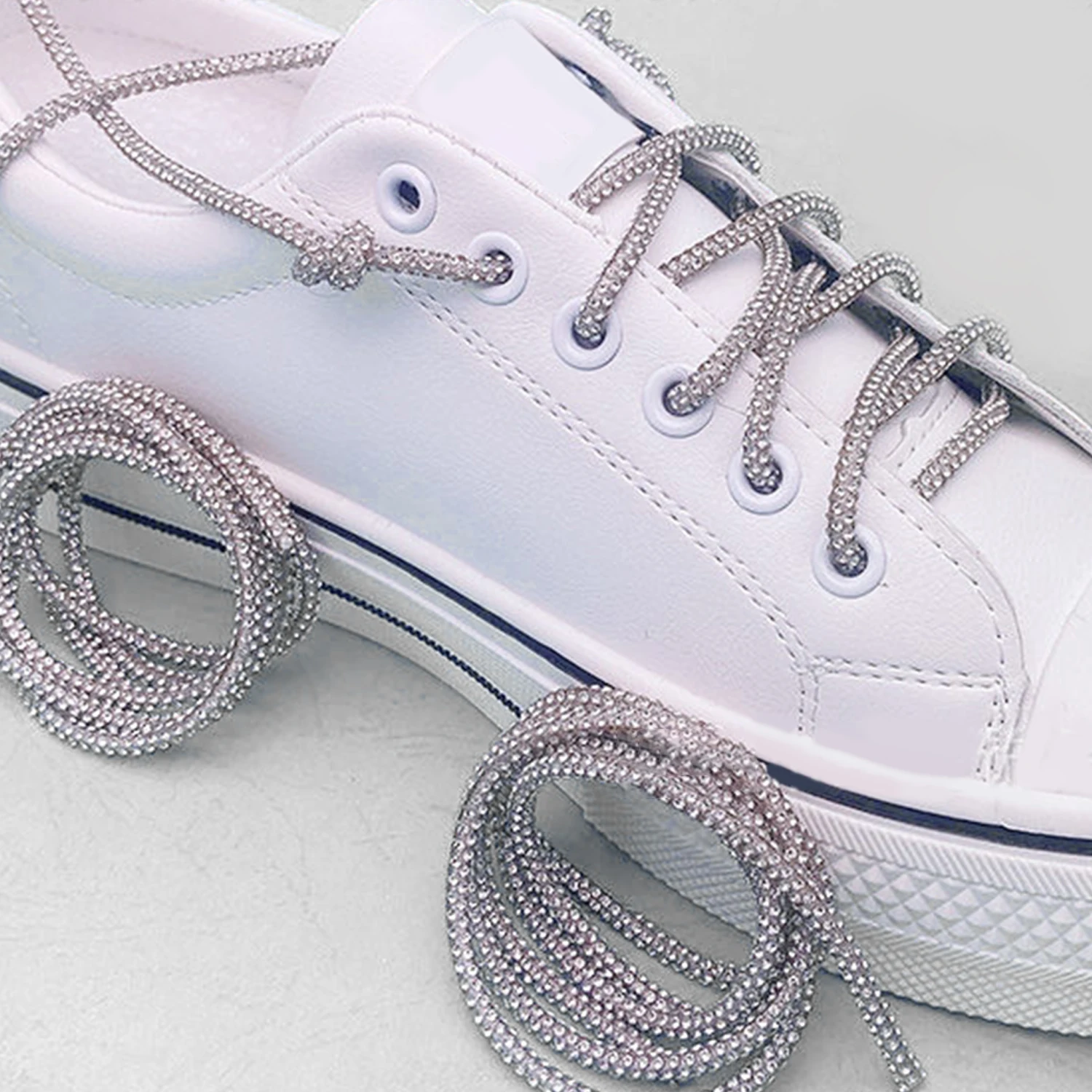 

1 Pair Luxury Drawstring Cross Braiding Strap Sneakers Laces Diamond Shoe Laces Rhinestone ShoeLaces Bright Strings