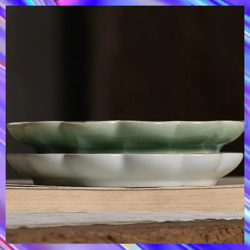 

Handmade Celadon Palette Plum Blossom-Shaped Watercolor Paint Tray Ru Kiln Plate And Pen Holder