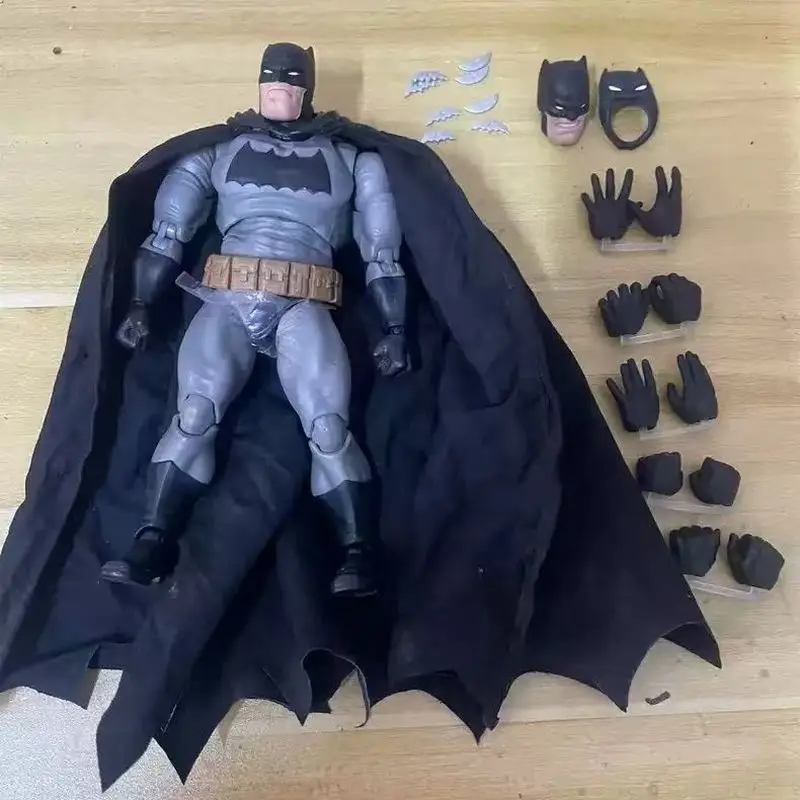 

1/12 Toys Batman Mafex Figure Bat Man Shf Anime Action Figures Statue Model Pvc Statue Doll Collection Decoration Toys Gifts