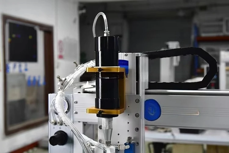 precision electronic products Silicon dispensing machine Three-axis dispensing machine with adsorption and patch function - view 4