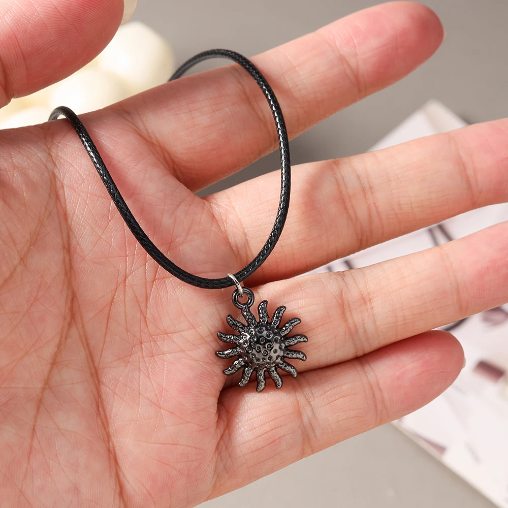Aihua Hip-Hop Halskette mit Sonne-Mond-Stern-Anhänger in Gunmetal-Schwarz für Damen und Herren, Punk-Stil mit schwarzem Seilband, Y2K-Party-Schmuckgeschenke – Detail 8