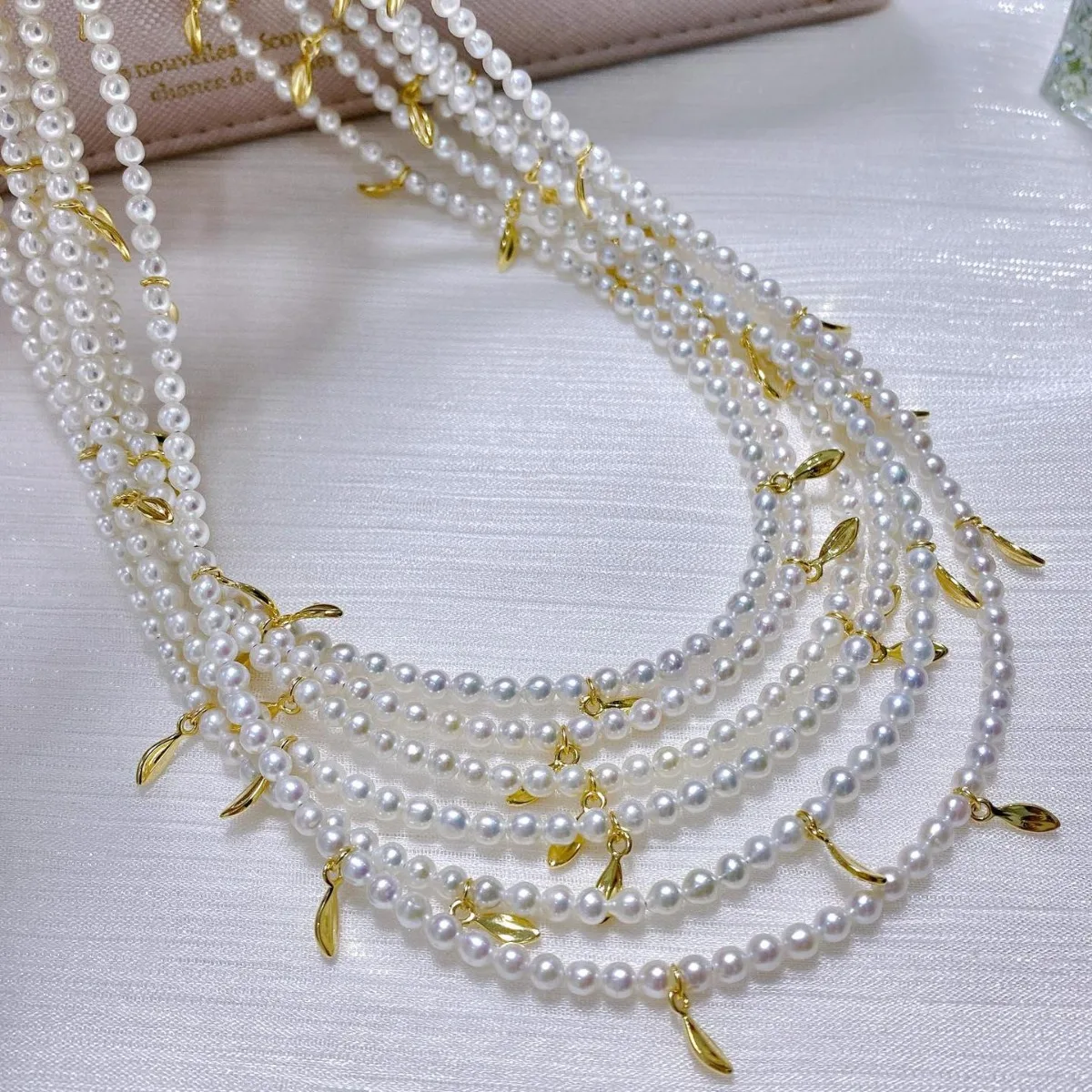 Natural High Luster Freshwater Pearl Necklace, 3-4mm Near Round Pearls, S925 Silver Clavicle Chain