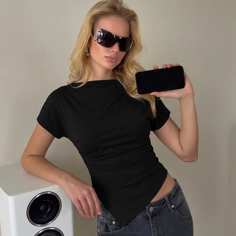 

2026 Spring/Summer Solid-Color Cropped Top Women's Summer Casual Slim-Fit Short-Sleeve Basic Shirt Stylish Streetwear Outfit