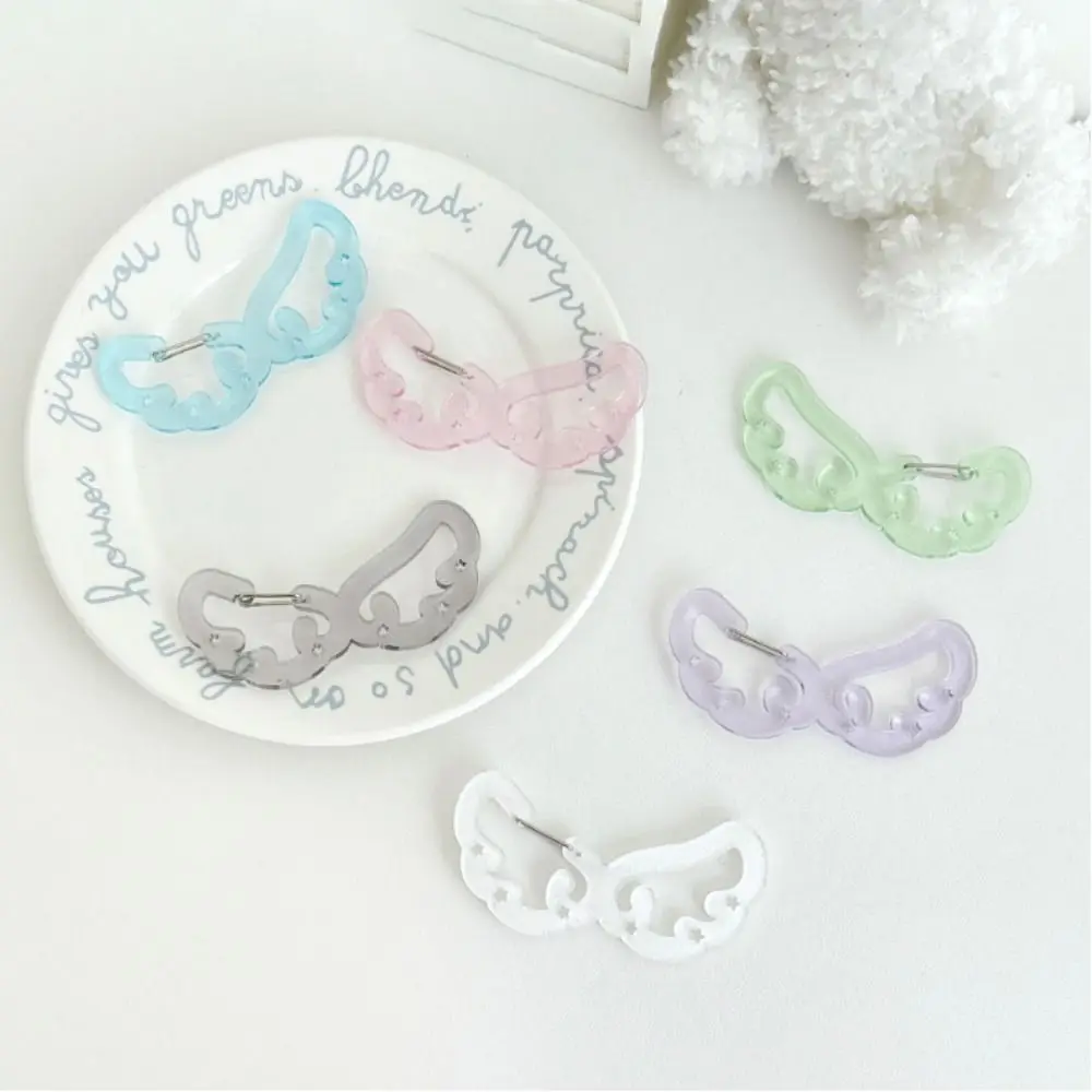 New Wings Stars Shape Carabiner Acrylic Candy Color Card Holder Keychains Backpack Pendant Decor Keyring Hook