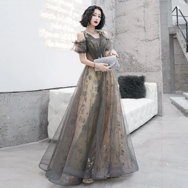 2026 Nuovo abito da sera monospalla elegante ricamato da donna Abito dimagrante alla moda con riflessi Abito da presidente per banchetti