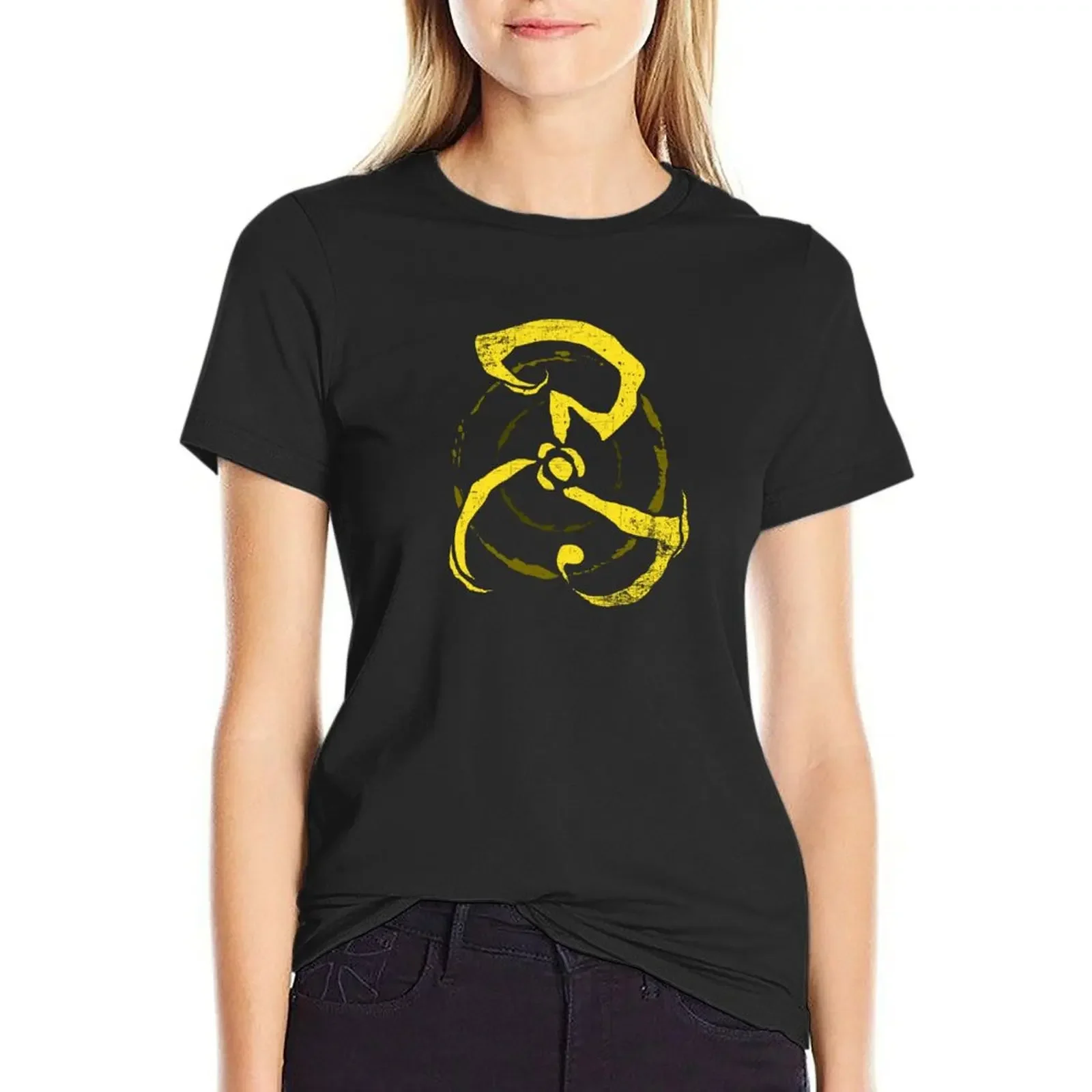 

Yellow Sign - King in Yellow T-Shirt cute clothes anime new edition funny clothes for Women