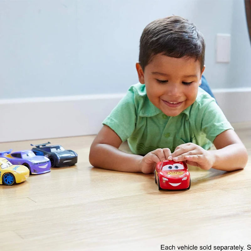 Disney Pixar Cars 3 Turbo Lightning Racers McQueen Jackson Storm Car Turbo Racers Cruz Ramirez mainan untuk hadiah ulang tahun anak-anak