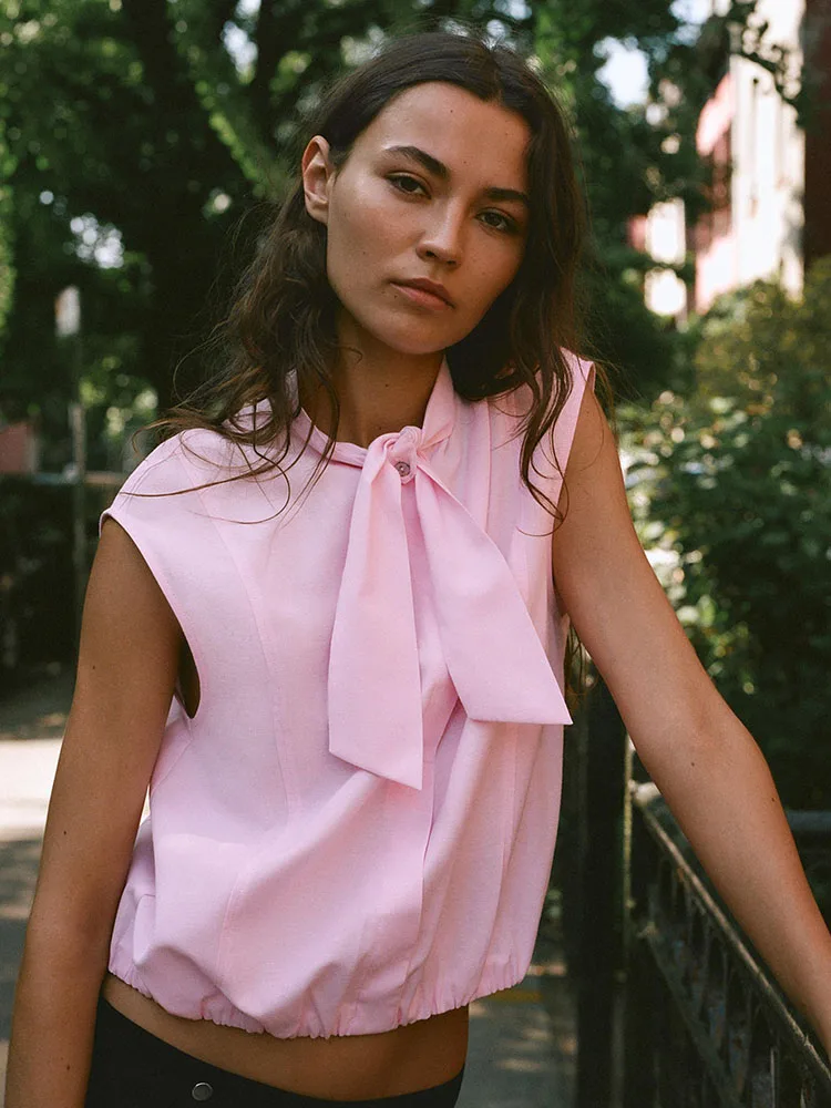 New Summer 2026 Women's Elastic Hem Shirt Sleeveless Top with Tie Neck Design Fashionable Casual Chinese Style Upperwear