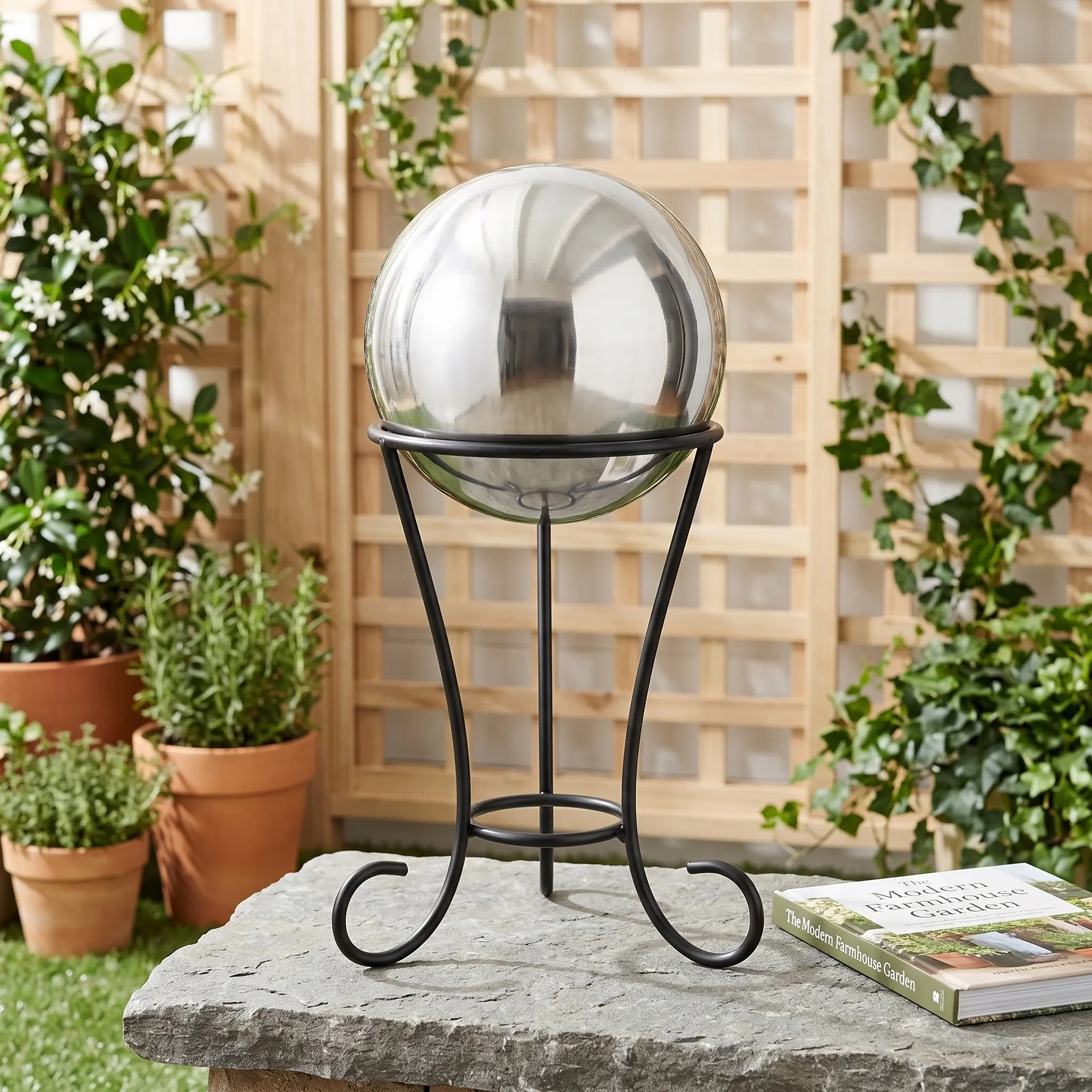 Metal Gazing Ball Holder Stand Black Decorative Base Outdoor Sphere Display Rack for Garden Patio Stable Holder