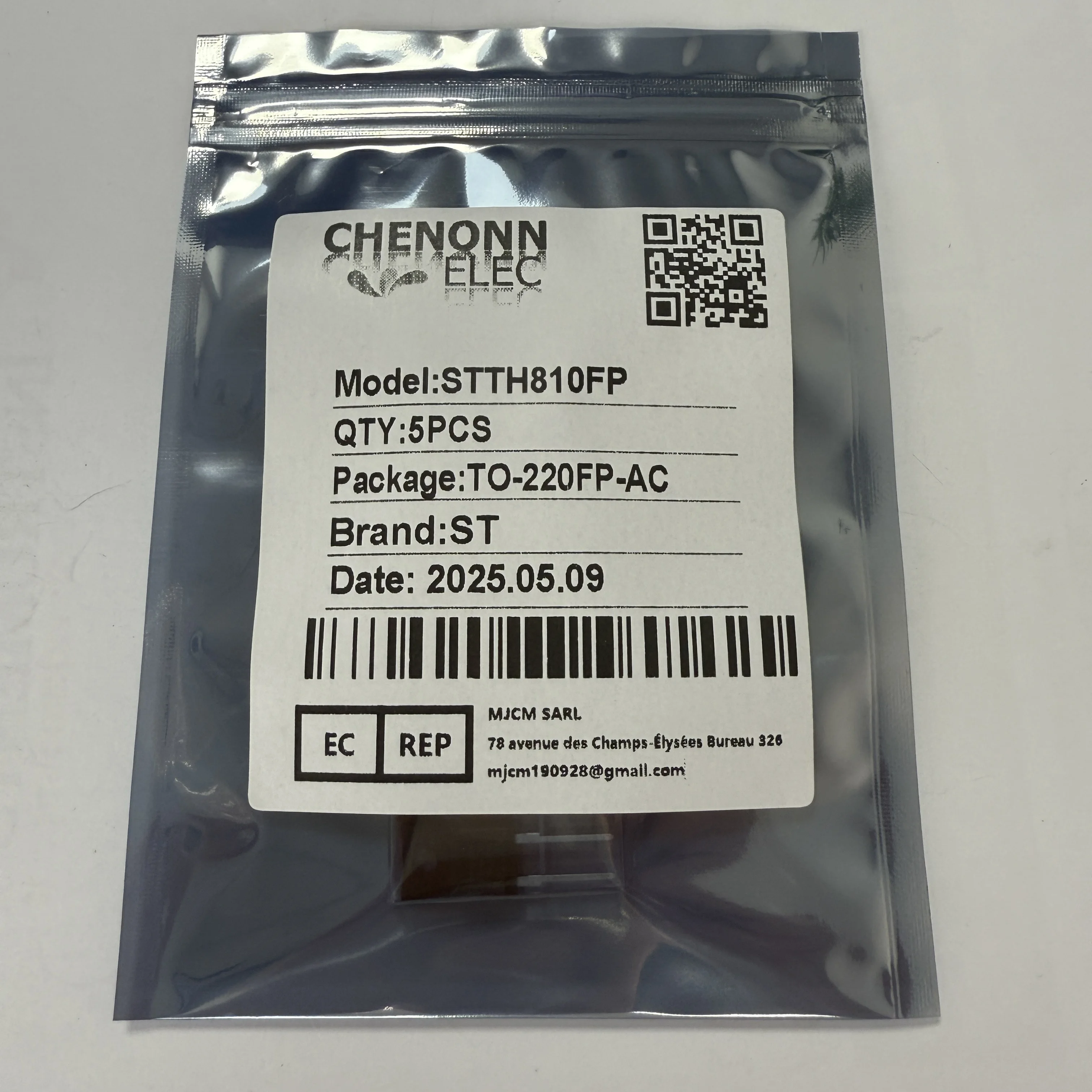 5 pièces/lot STTH810FP (Diodes)