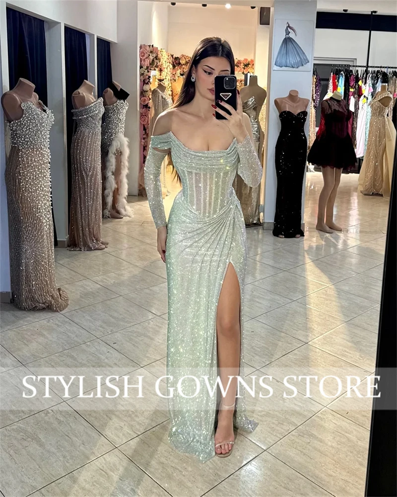 Dubai Silbergraue Pailletten-Abendkleider mit schulterfreien Perlen und langen Ärmeln, maßgeschneidert, EA Gonz Como Trading Side High Split Robes de Soirée