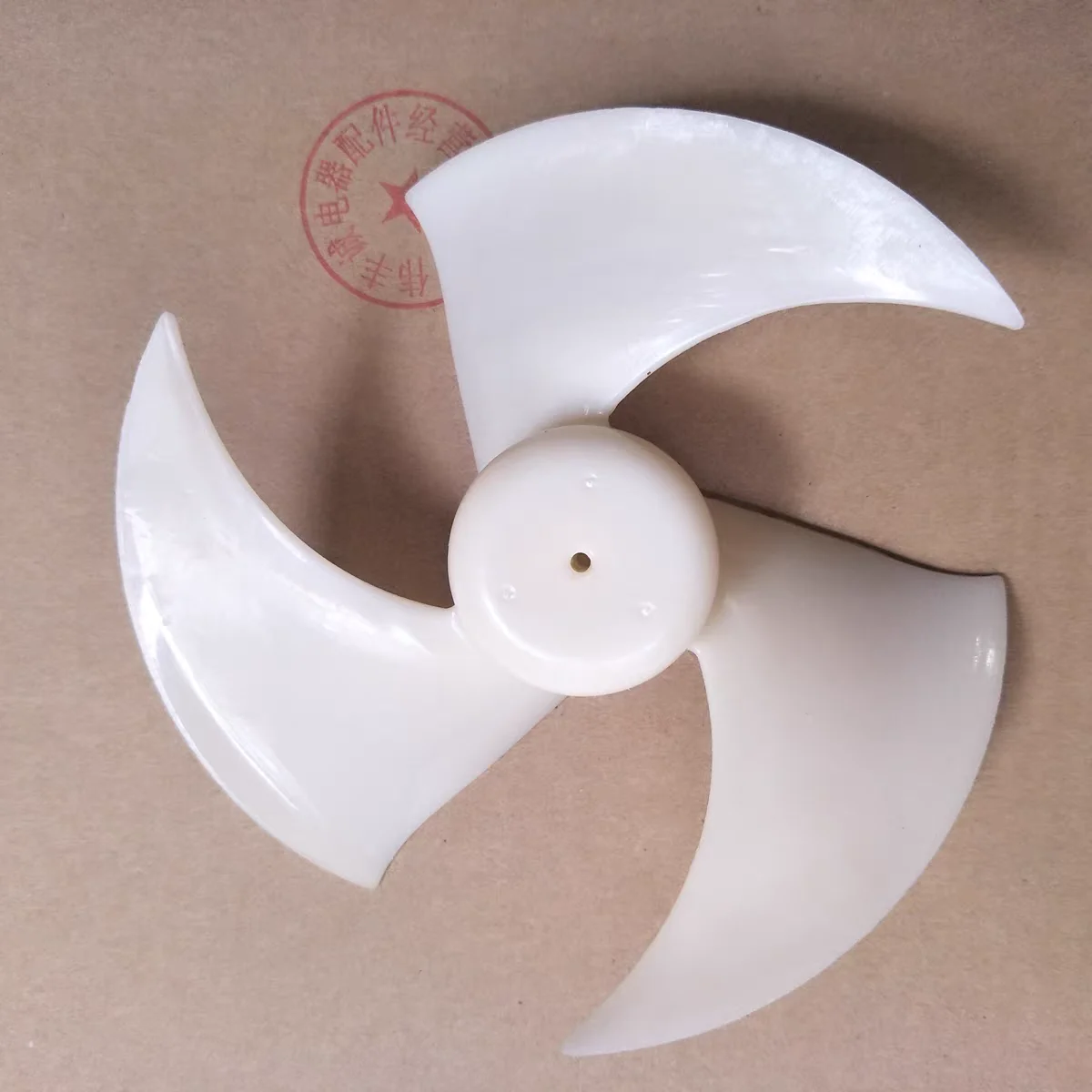 Suitable for Haier LG Samsung refrigerator refrigeration freezer fan blade fan blade 15cm motor air blade