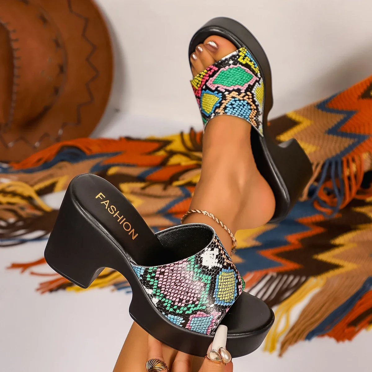 Summer Women Platform Sandals Open-Toe Thick Sandals Flip Flops Outdoor Chunky Heel Fashion Minimalist High Heels Shoes Women view 4