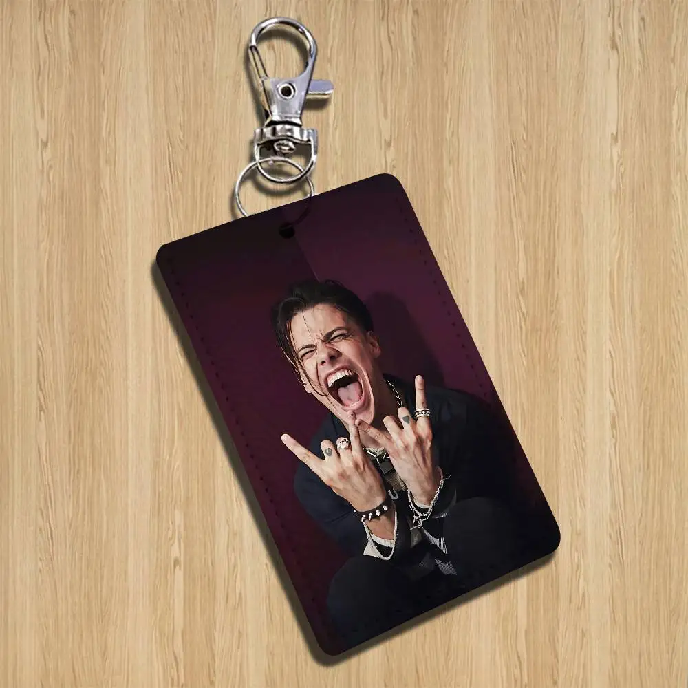 Chaveiro de Couro Retangular Yungblud com Design de Música Exótica e Inusitada, Porta-Cartão de Identificação, Porta-Cartão de Acesso, Porta-Chaves