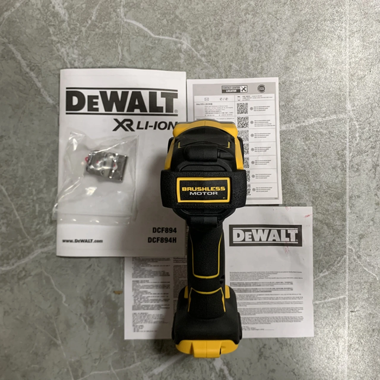 DEWALT DCF8941/2in Mid-Range Brushless Impact Wrench With Detent Pin Anvil 18V Lithium 447NM  body only