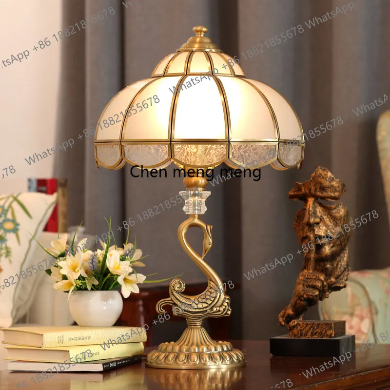 

Европейская настольная лампа для спальни, роскошная, в ретро-стиле, для нового дома, гостиной, кабинета, прикроватная лампа