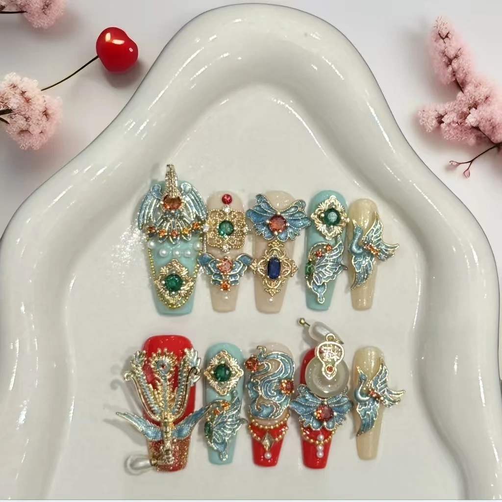 

10PCS“Dragon and Phoenix Blessing” — High-End Handmade Bridal Nails, Detachable Luxury Wedding Set With 4-PIECE Tools Adhesive