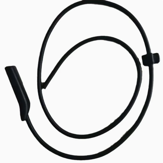 

Suitable for Tesla auto parts model 3/model Y car front wiper arm spray nozzle pipe accessories