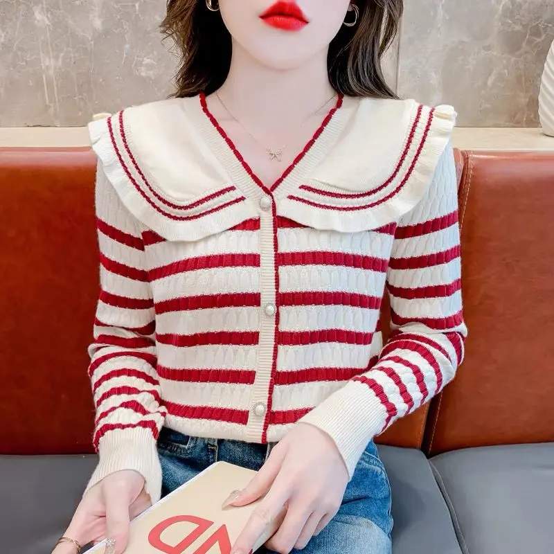 Korean Fashion Autumn Sweaters Women\'s Peter Pan Collar Striped Contrast Color Button Elegant Long Sleeve Pullovers Knitted Tops