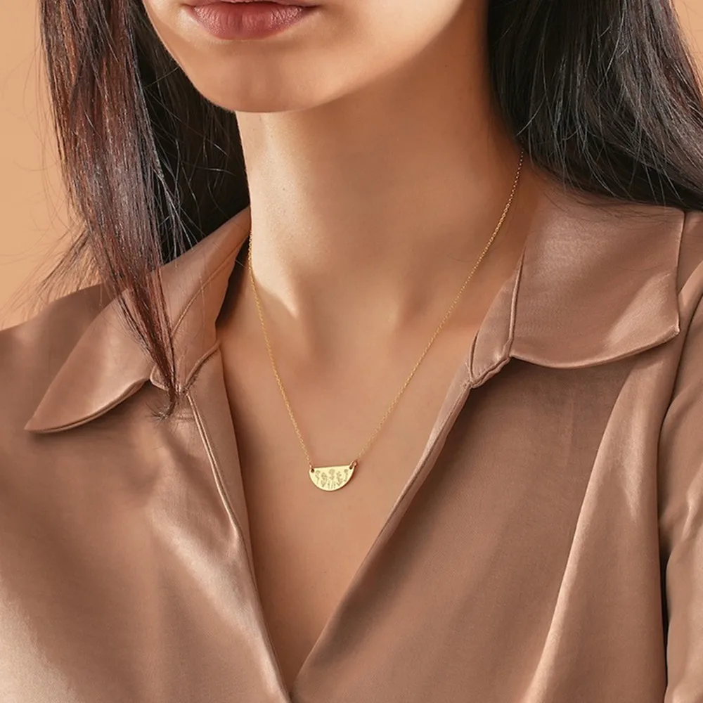 Aangepaste geboorte maand bloem ketting gepersonaliseerde familie sieraden roestvrij staal graveren geboorte bloem kettingen moeder zus cadeau