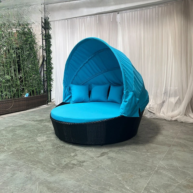 Outdoor bed, hotel bed and breakfast beach seaside rattan bed, simple lounge chair