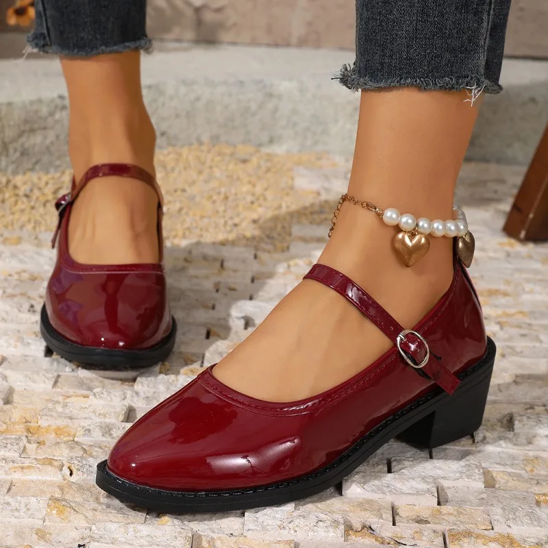 2026 New Classic Round Toe Solid Color Daily Women's Mid Heel Shoes Fashion Simple Buckle Strap Square Heel Women Single Shoes