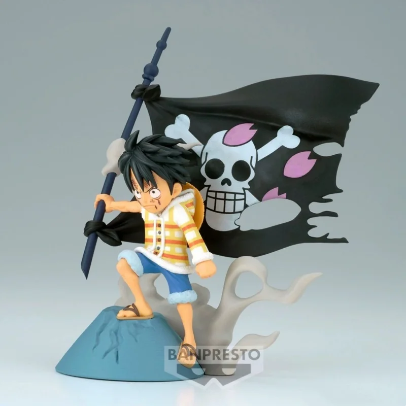 BANDAI Anime One Piece WCF Series Flag Protector Luffy Action Figures Pvc Statue Model Dolls Collectible Children Toy Kids Gift