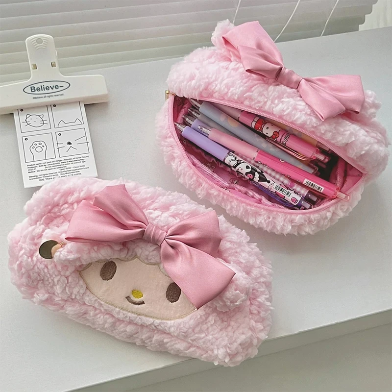 Sanrio Melody Cinnamoroll Fashionable Latest Pink Plush High Aesthetic Girl\'s Heart-shaped Pencil Case With Large Capacity